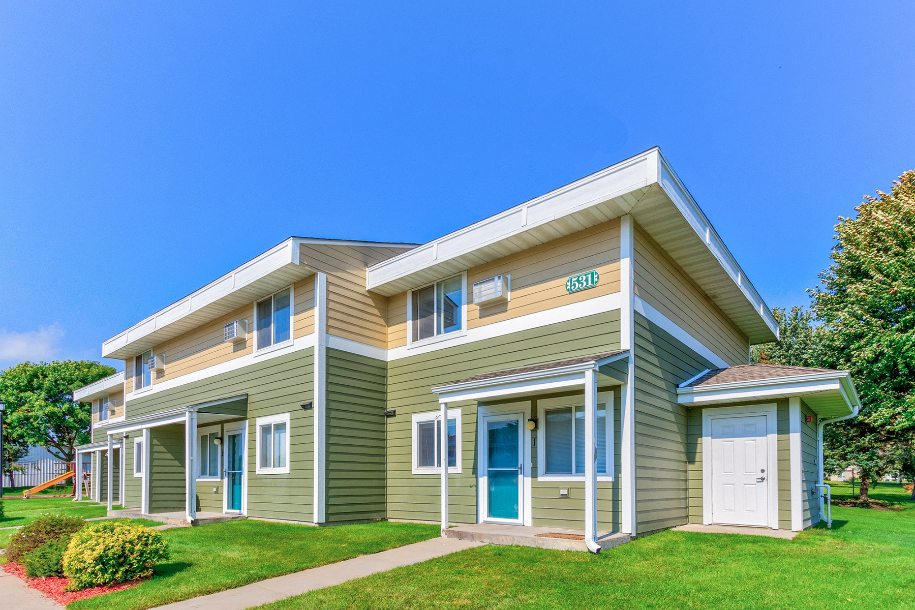 School Square Apartments and Townhomes Apartments in Albany, MN